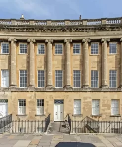 Royal Crescent Building Diamond Painting