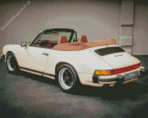 Beige Porsche 911 Diamond Painting